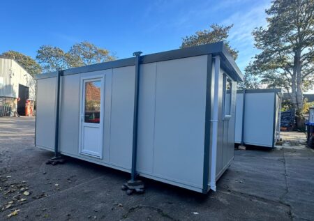 New 20′ x 10′ Jackleg Cabin